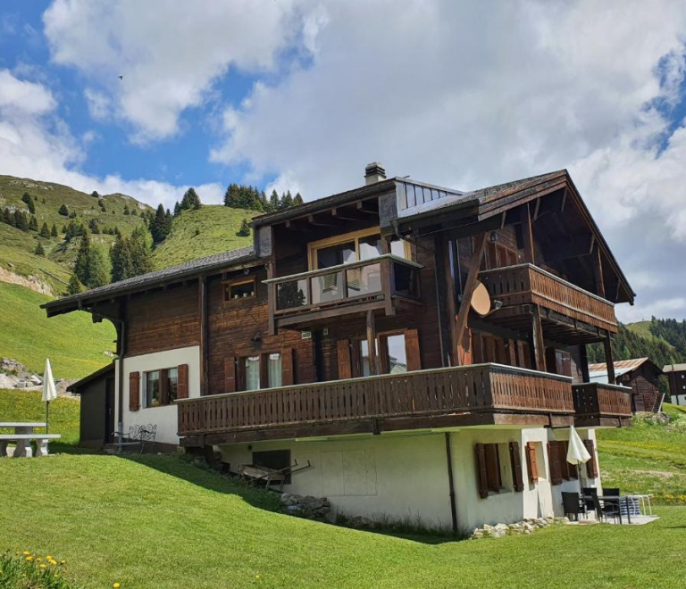Apartment Alouette Riederalp: A Home Away From Home in the Alps