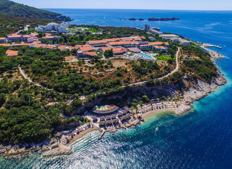Adriatic Resort Apartments: A Slice of Mediterranean Paradise in Dubrovnik