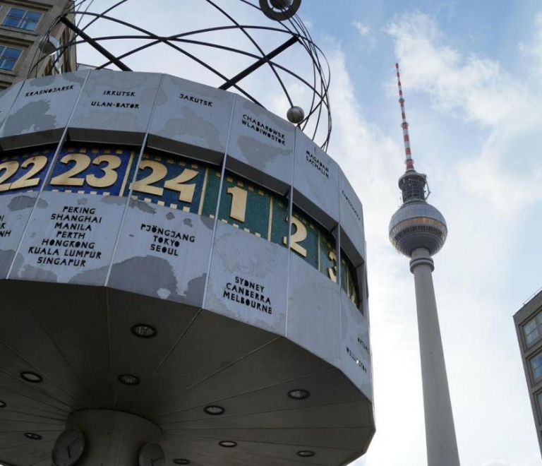Berlin TV Tower with Inner Circle Restaurant Seat: Dining Above the Clouds